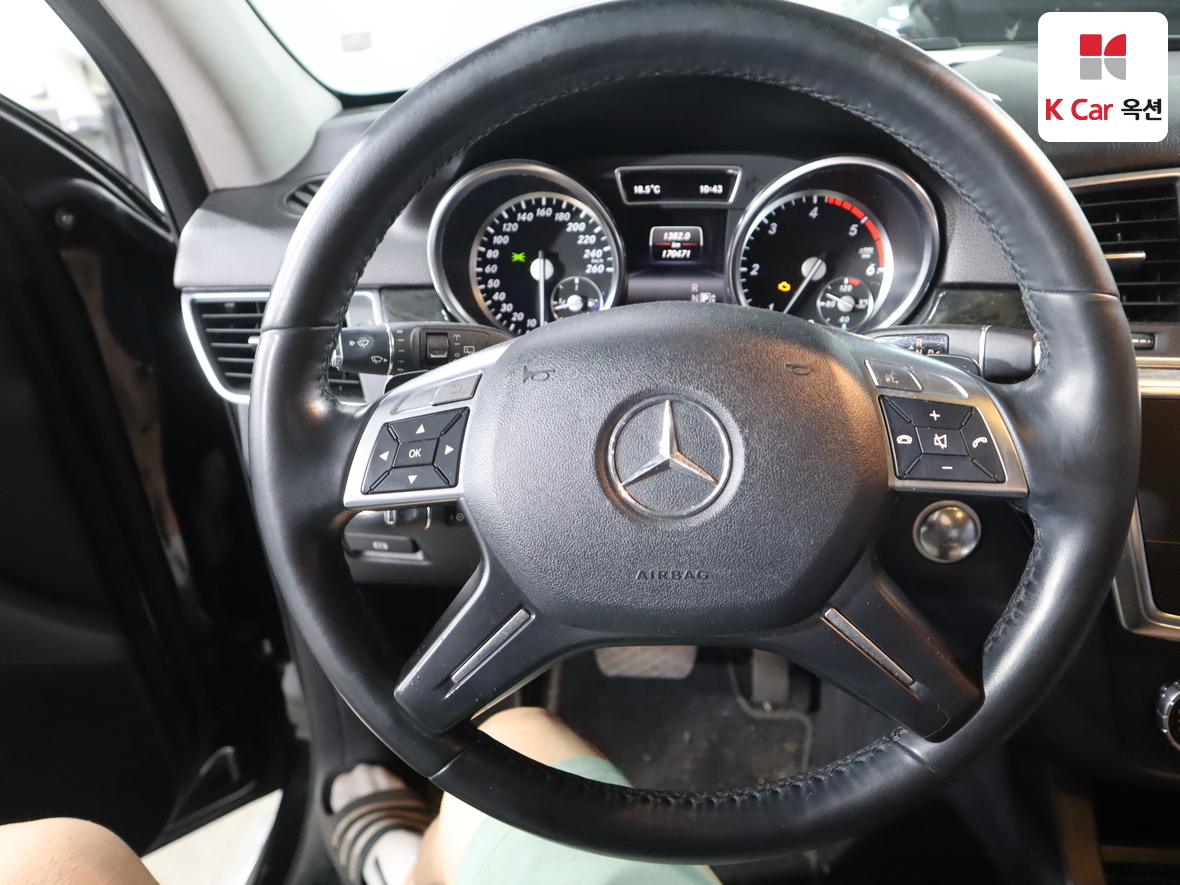 Mercedes-Benz Other - 10