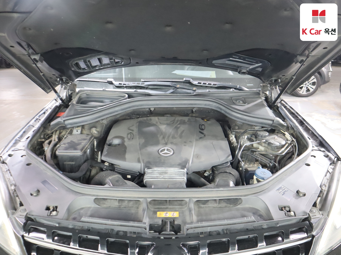 Mercedes-Benz Other - 35