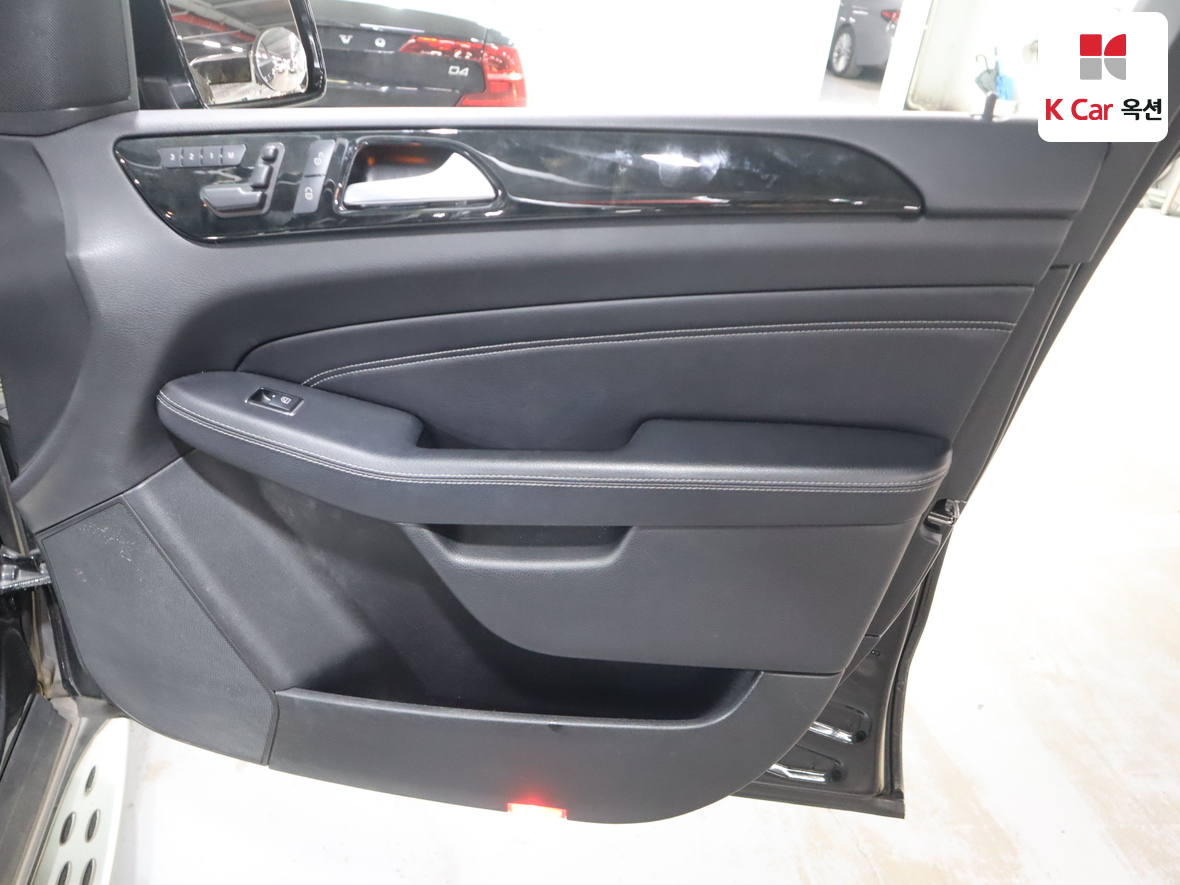 Mercedes-Benz Other - 31