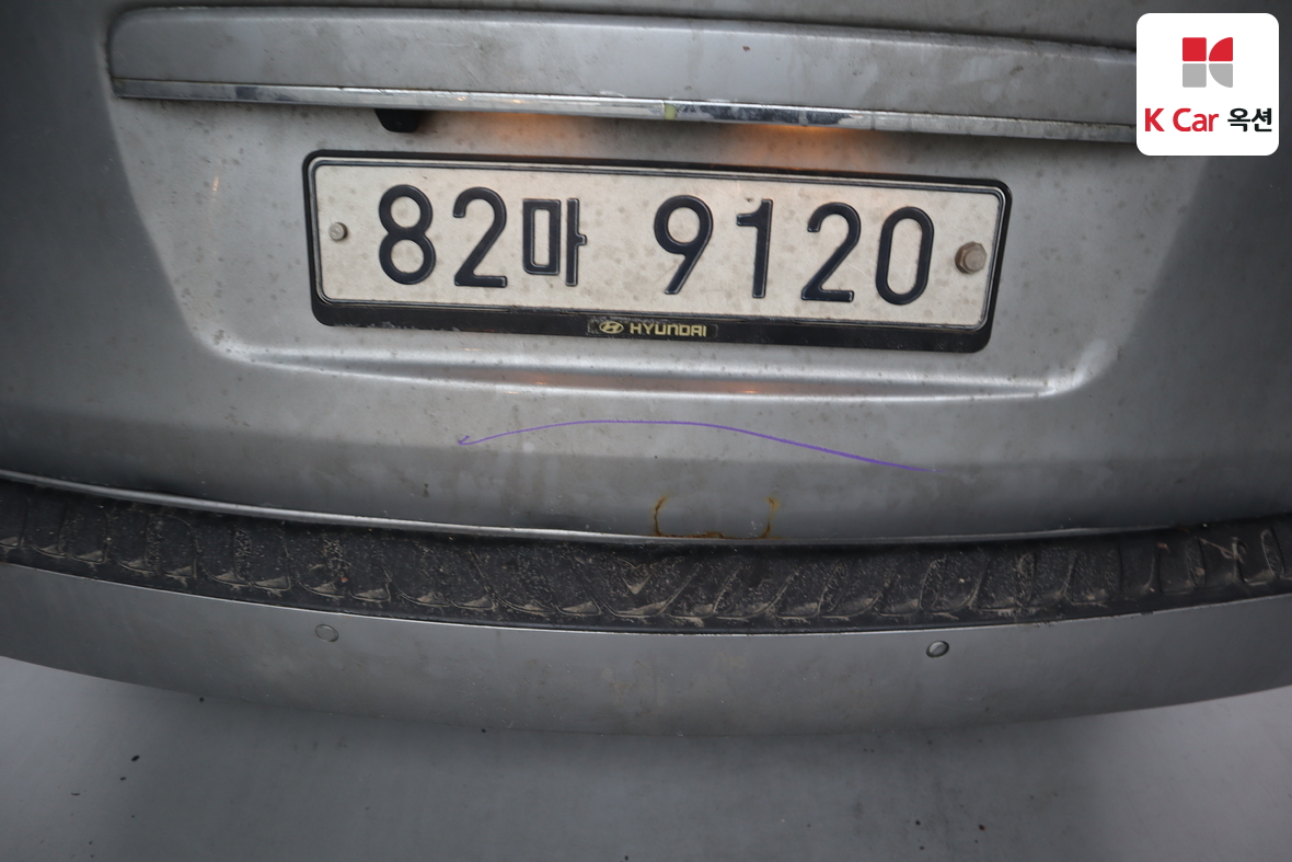 Hyundai Grand Starex - 39