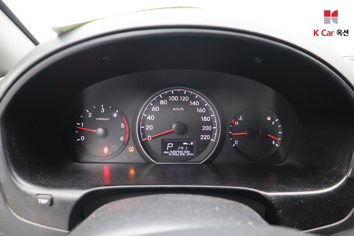 Hyundai Grand Starex - 5