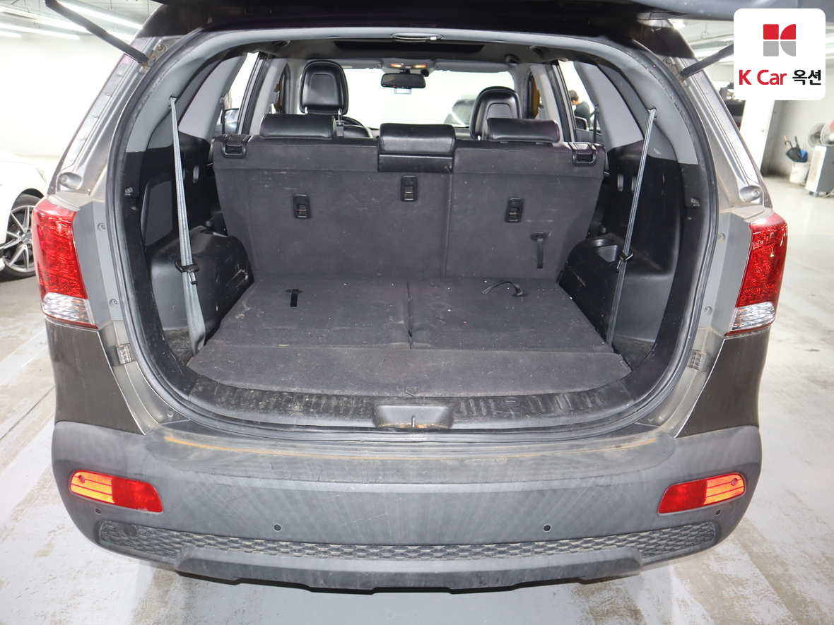 كيا سورينتو 2010 - صورة 27