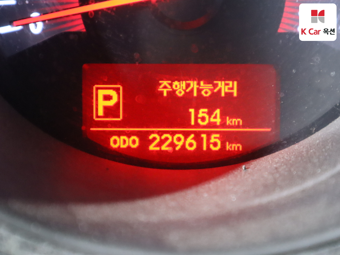 كيا سورينتو 2010 - صورة 4