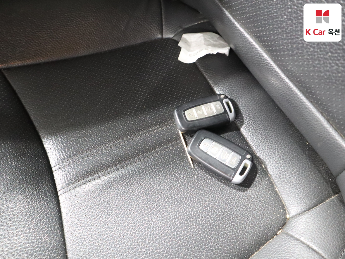 كيا سورينتو 2010 - صورة 17