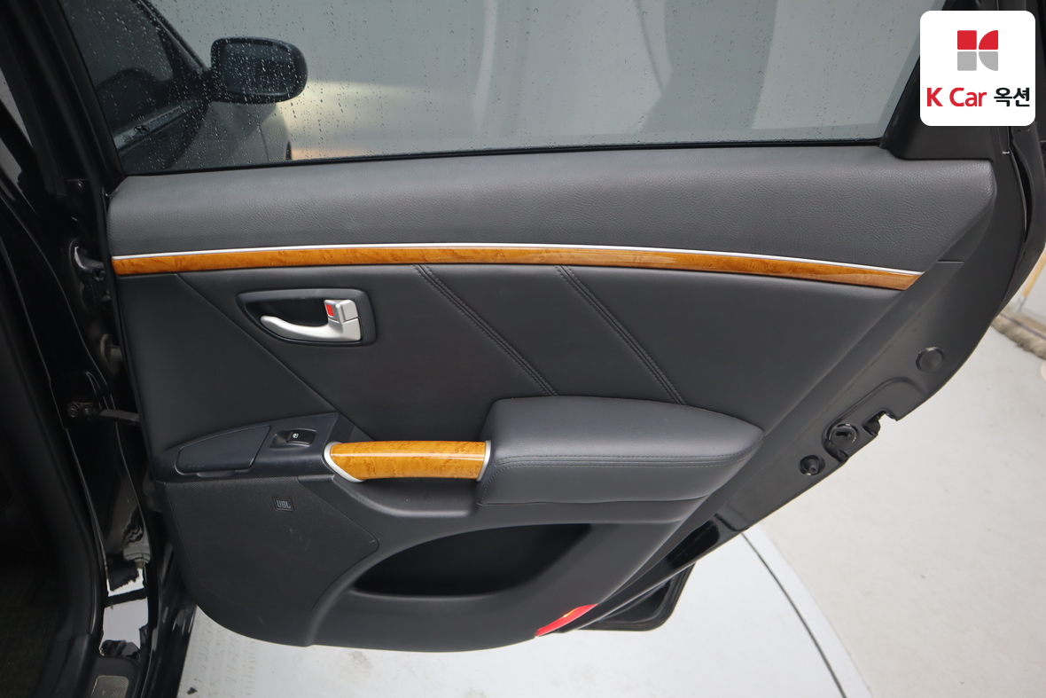 Hyundai AZERA - 25