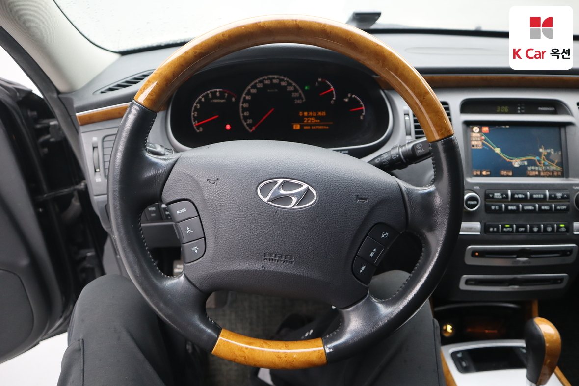 Hyundai AZERA - 10