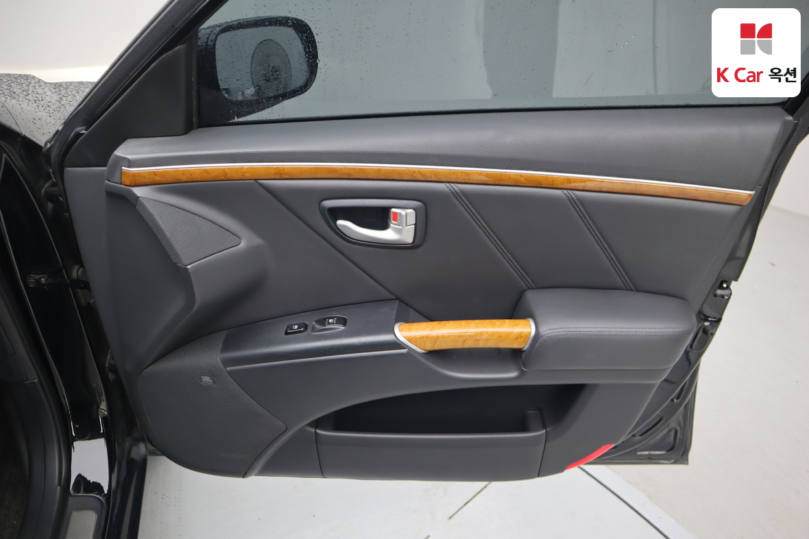 Hyundai AZERA - 27