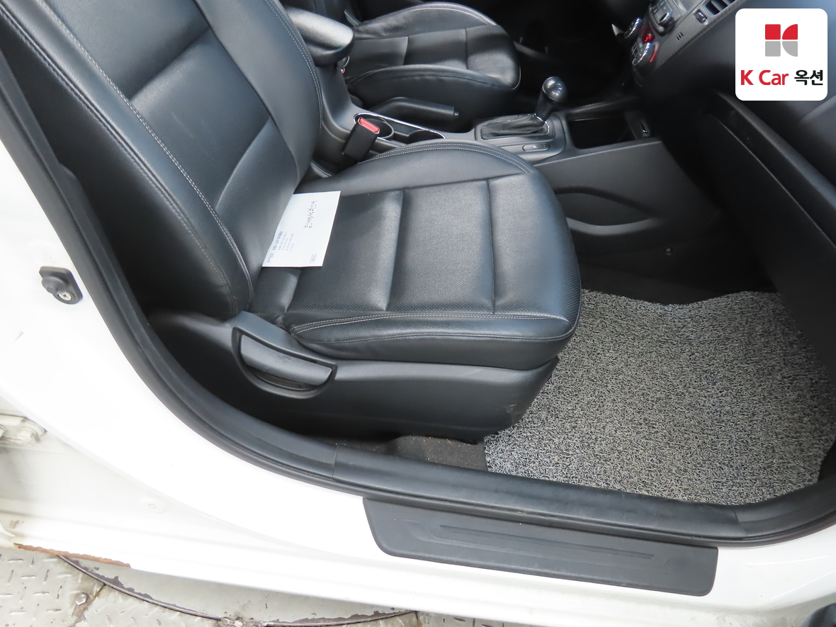 기아자동차 K3 2013 - 이미지 30