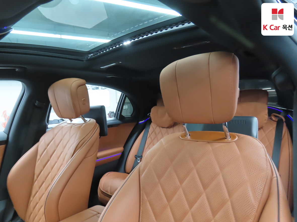 مرسيدس بنز إس كلاس 2024 - صورة 19