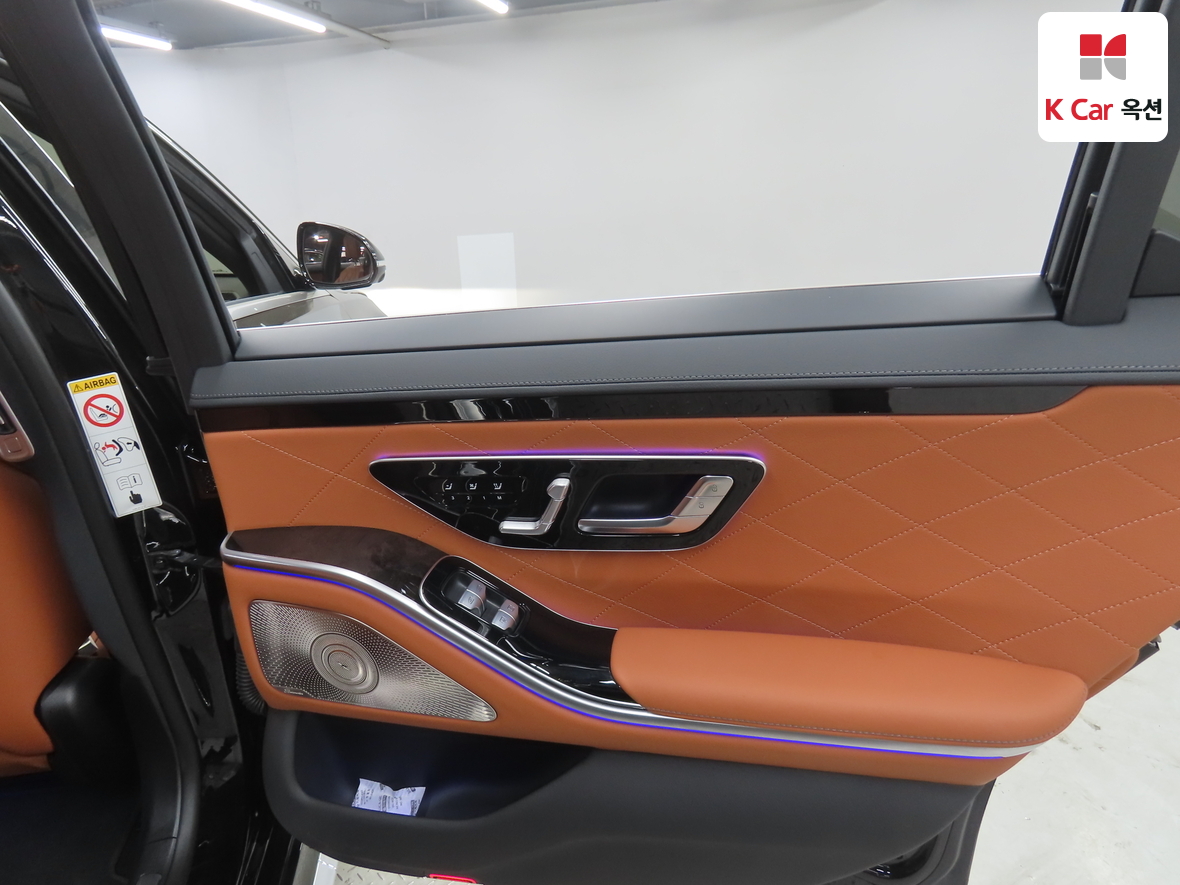 مرسيدس بنز إس كلاس 2024 - صورة 31