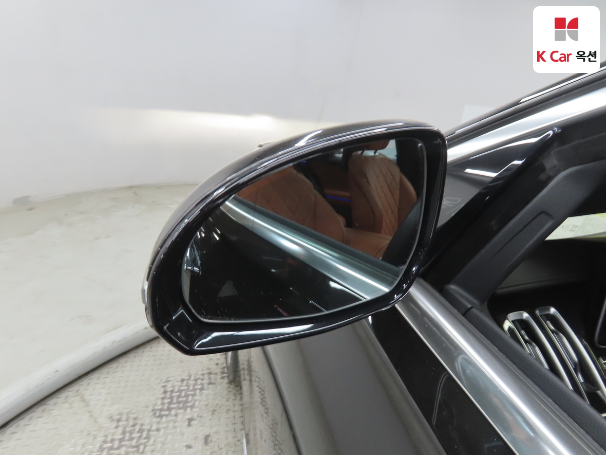 مرسيدس بنز إس كلاس 2024 - صورة 23