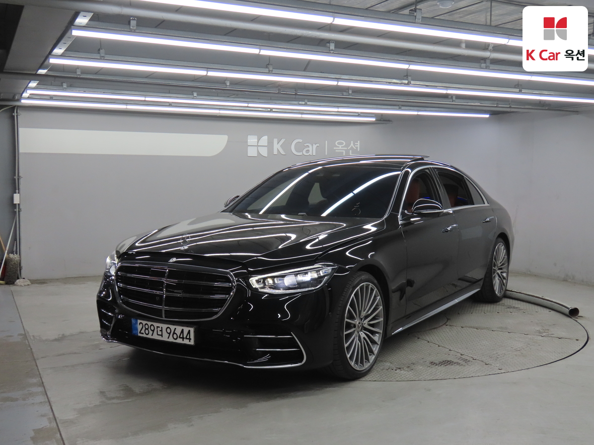 مرسيدس بنز إس كلاس 2024 - صورة 1