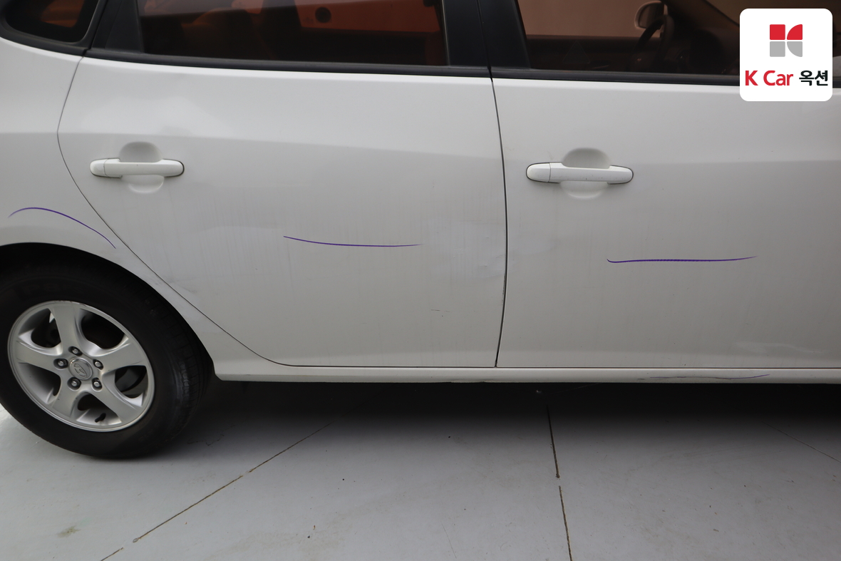 Hyundai Elantra - 39