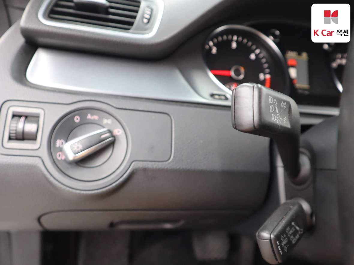 VOLKSWAGEN 씨씨 2014 - 이미지 9