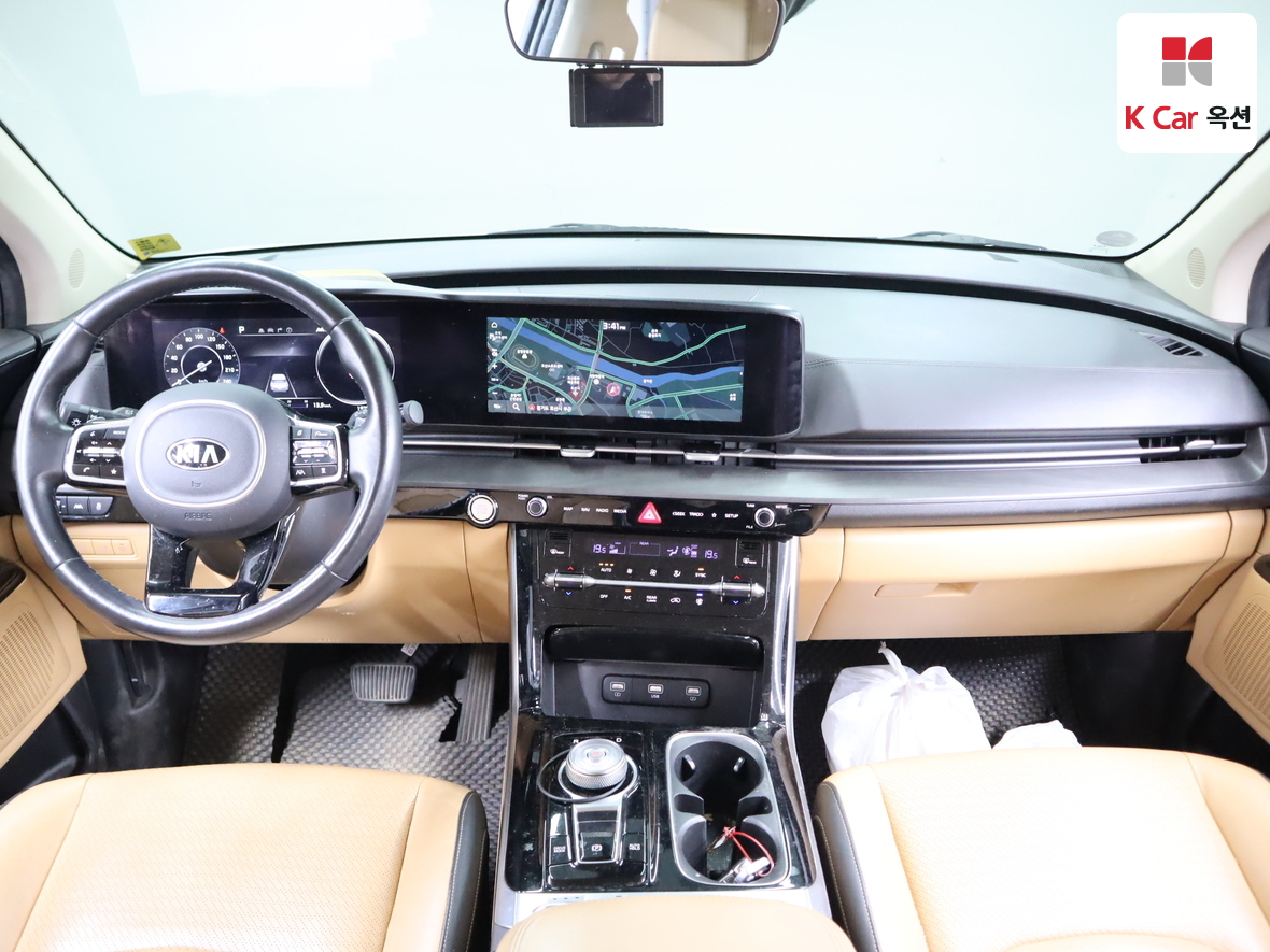 Kia Carnival 2021 - Image 3