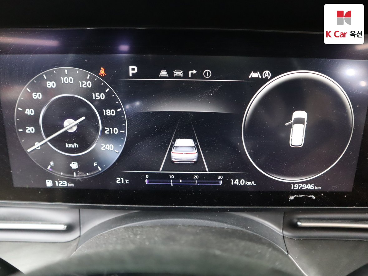 Kia Carnival 2021 - Image 5