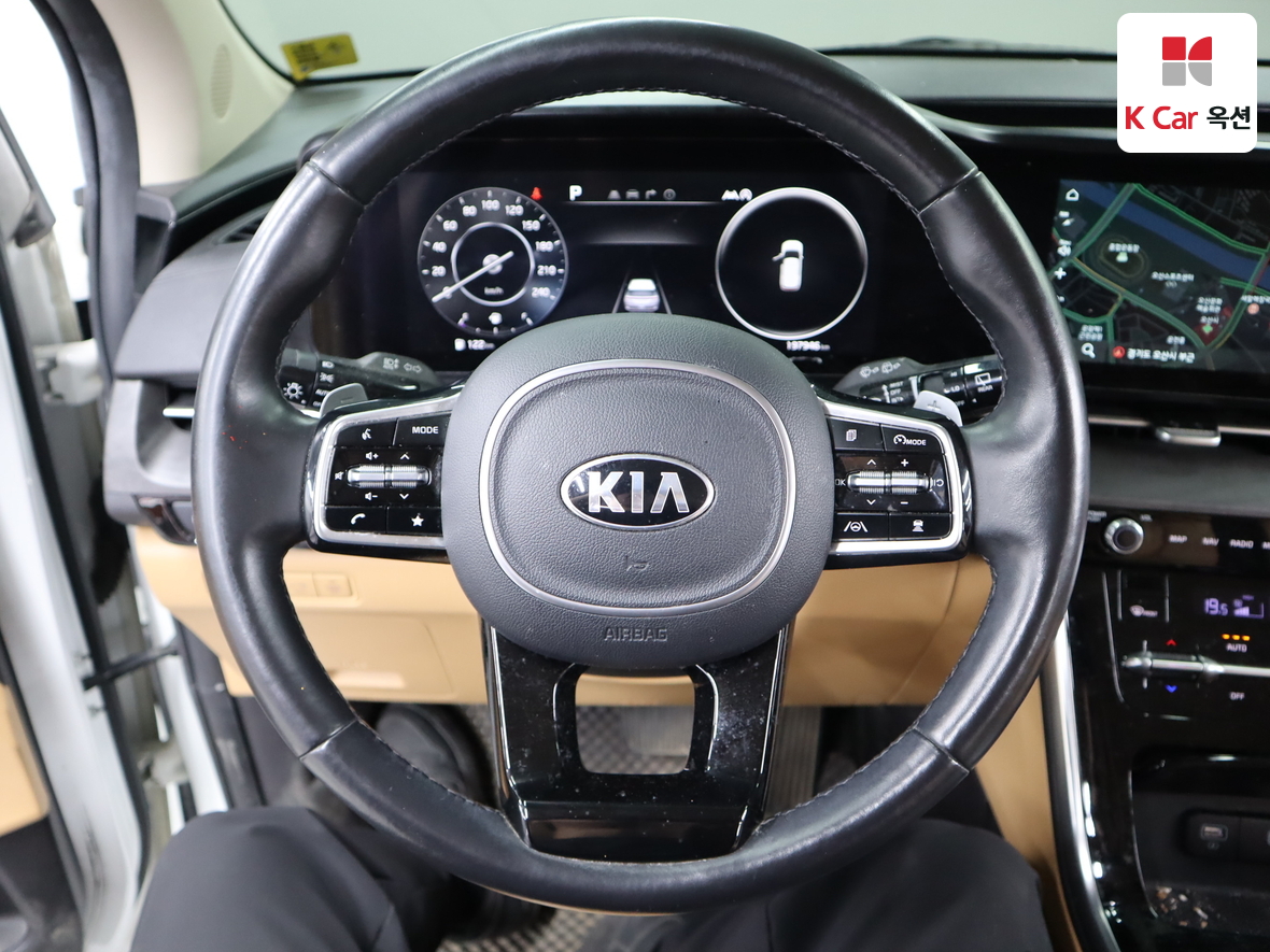 Kia Carnival 2021 - Image 10