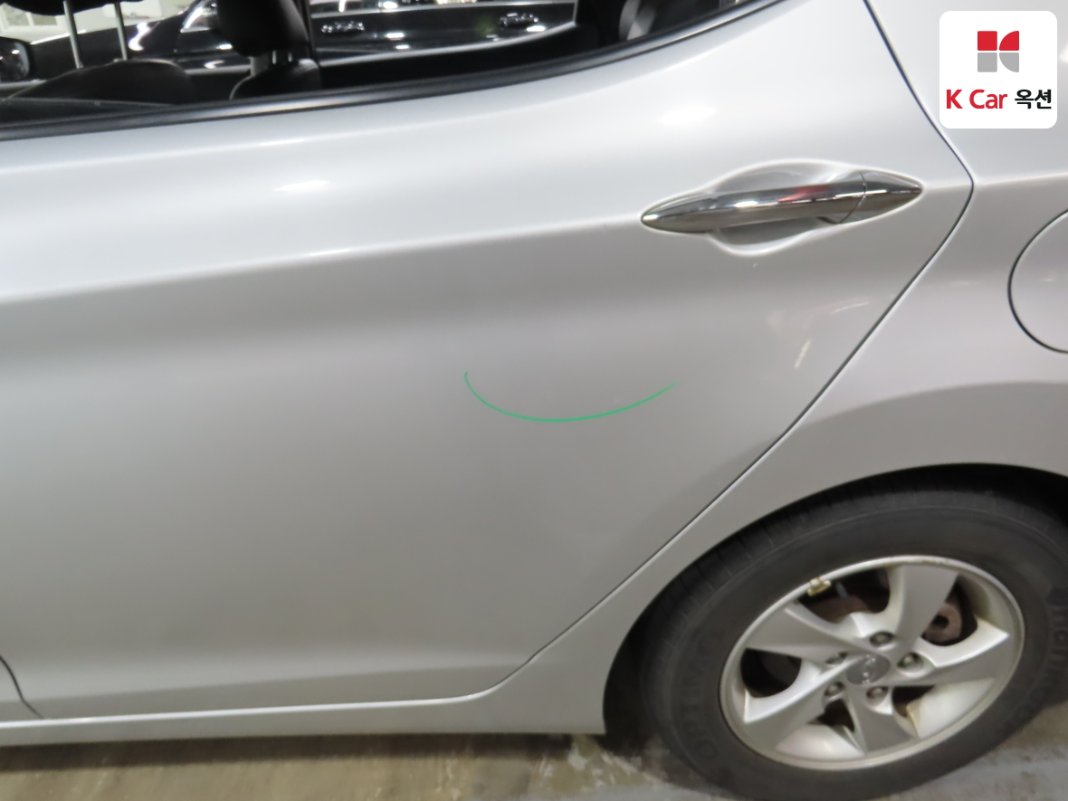 Hyundai Elantra 2011 - Image 35