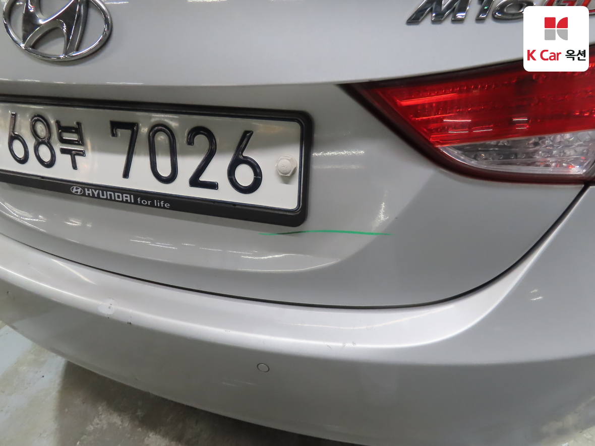 Hyundai Elantra 2011 - Image 37
