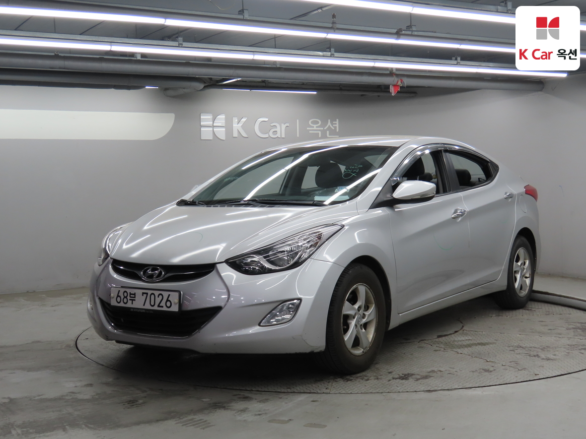 Hyundai Elantra 2011 - Image 1