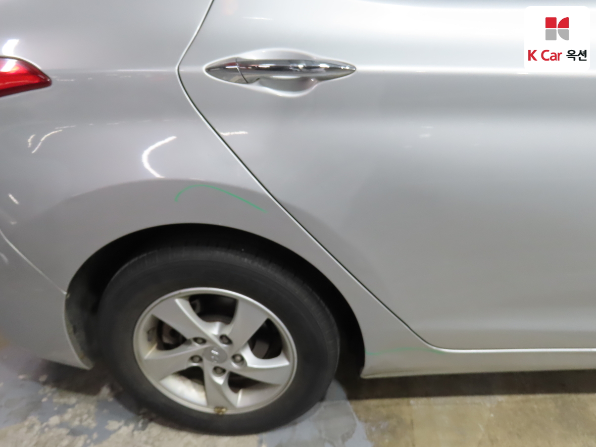 Hyundai Elantra 2011 - Image 39