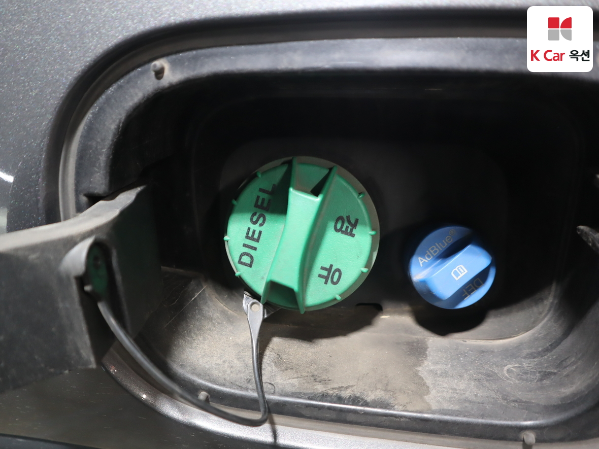 Hyundai Santa Fe 2020 - Image 25