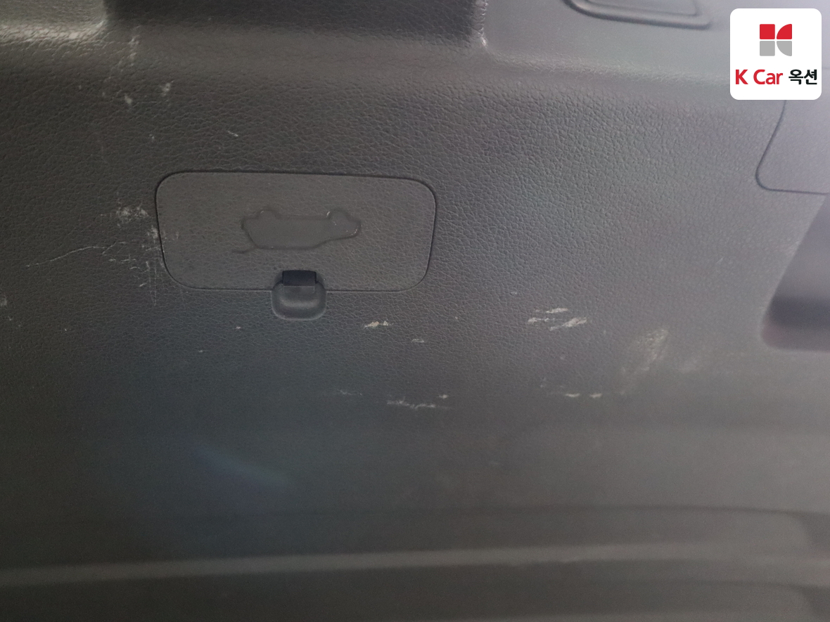 Hyundai Santa Fe 2020 - Image 28