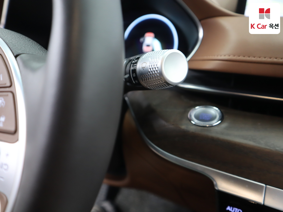 Genesis G80 2023 - Image 11