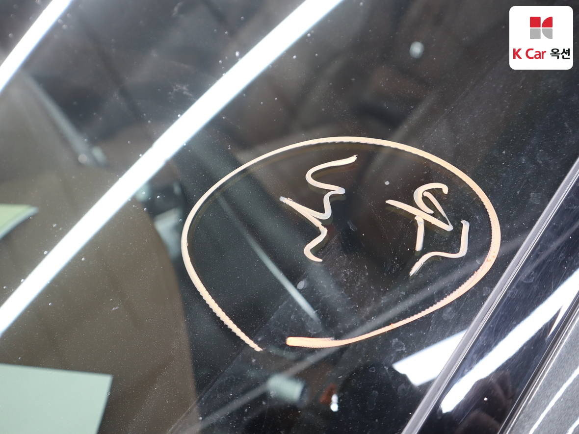 Genesis G80 2023 - Image 34