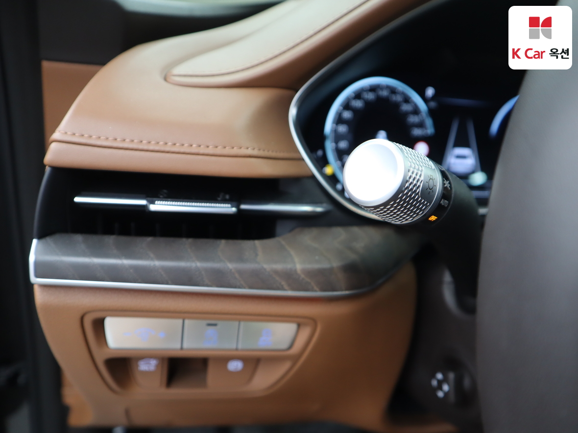 Genesis G80 2023 - Image 9