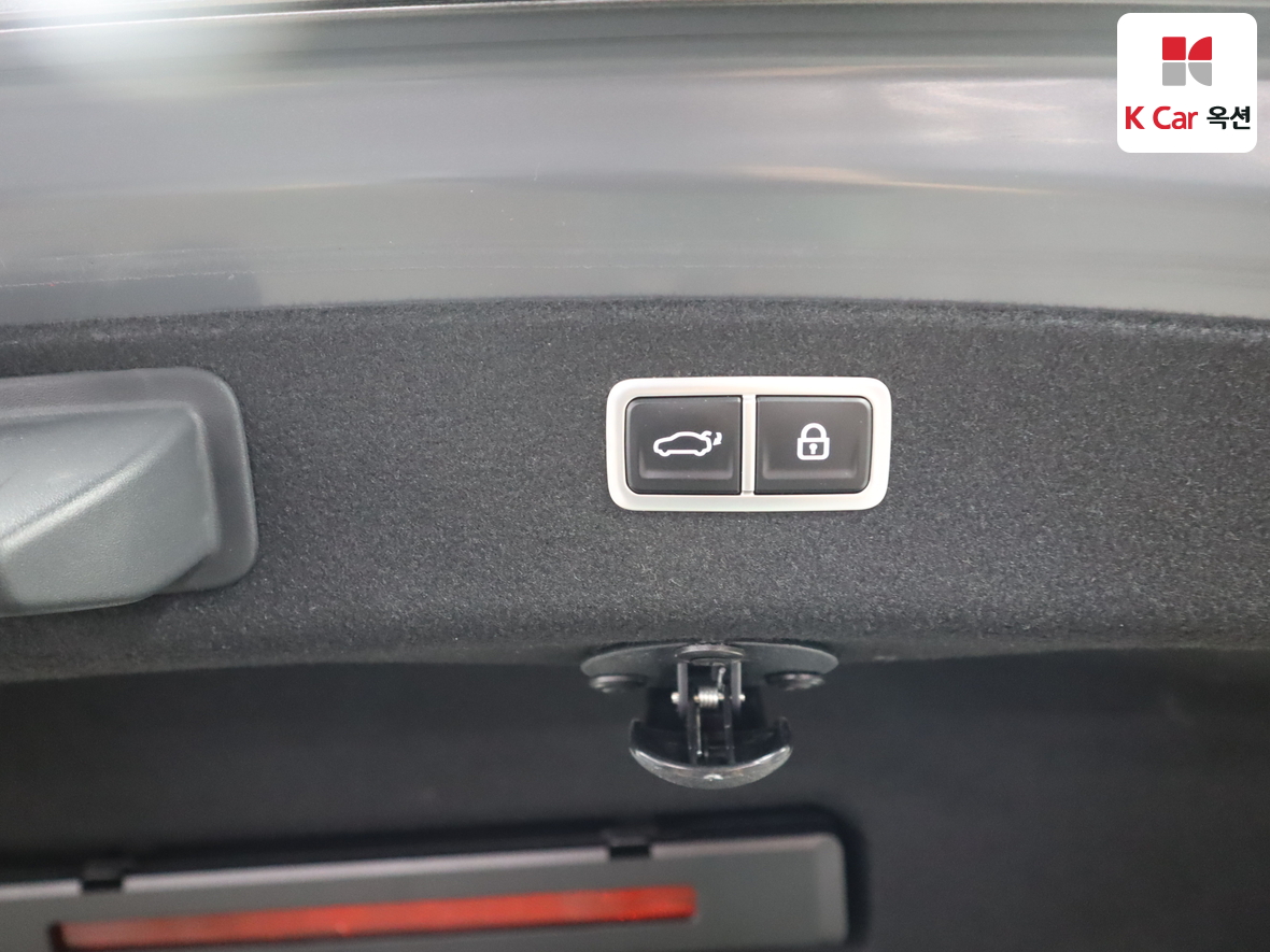 Genesis G80 2023 - Image 25