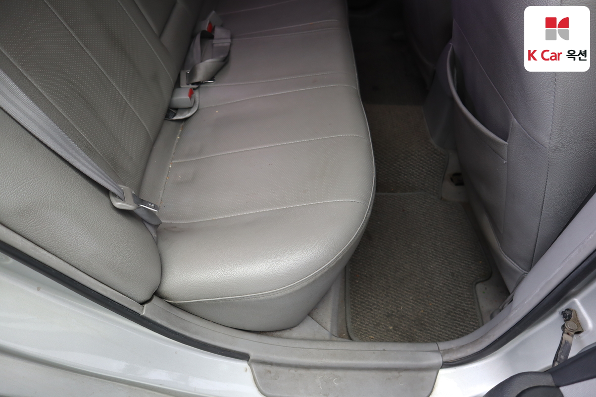 Hyundai Elantra - 28