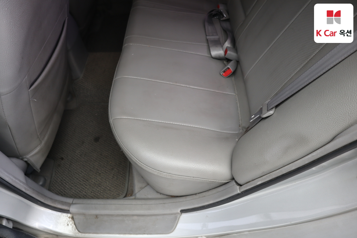Hyundai Elantra - 24