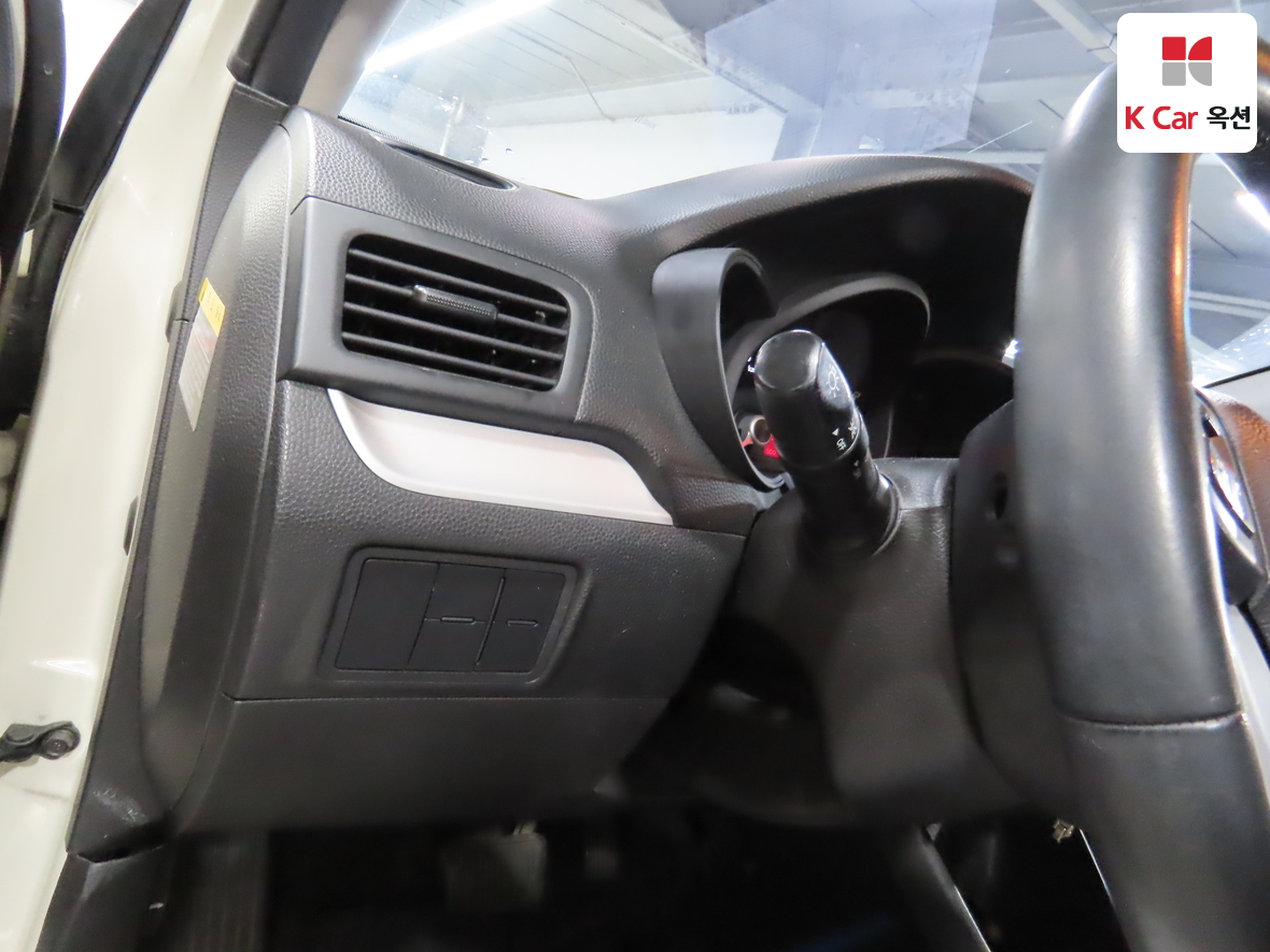 Kia Morning 2015 - Image 9