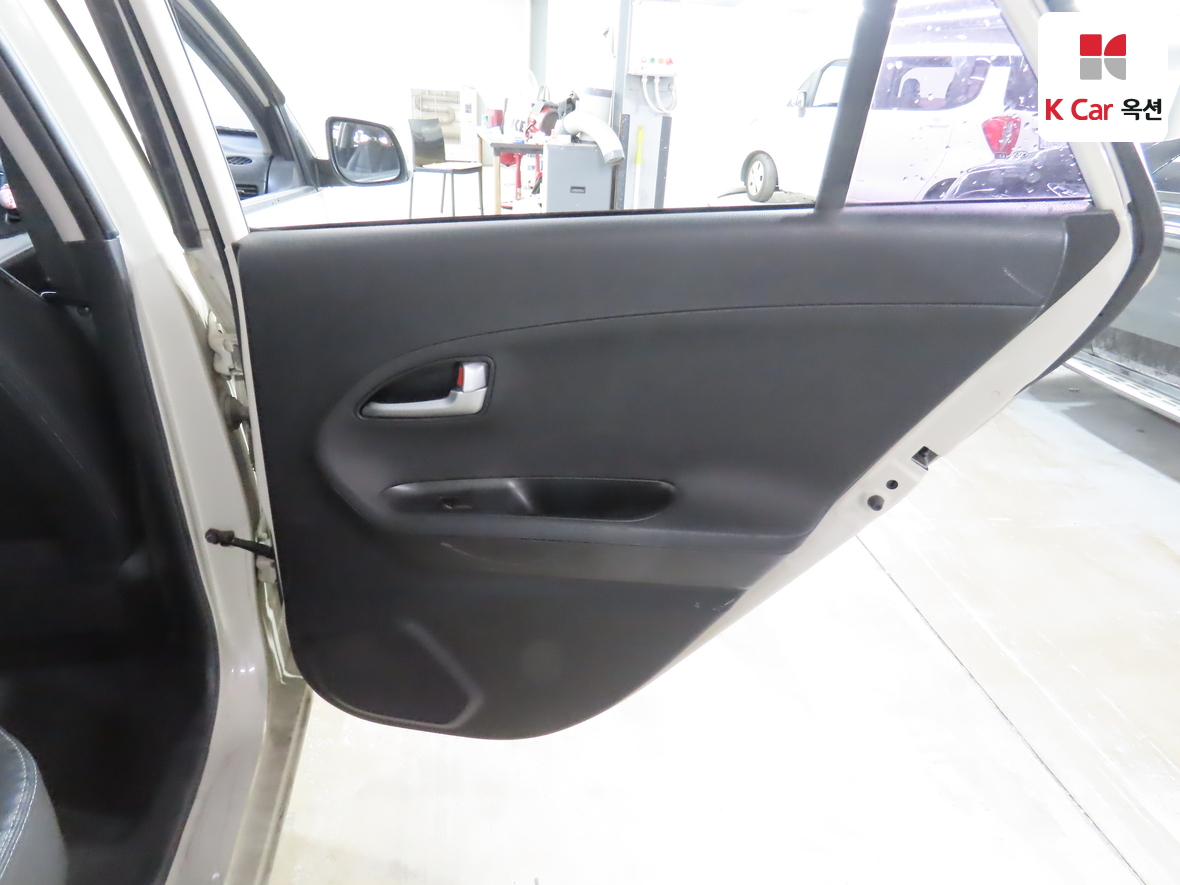 Kia Morning 2015 - Image 26