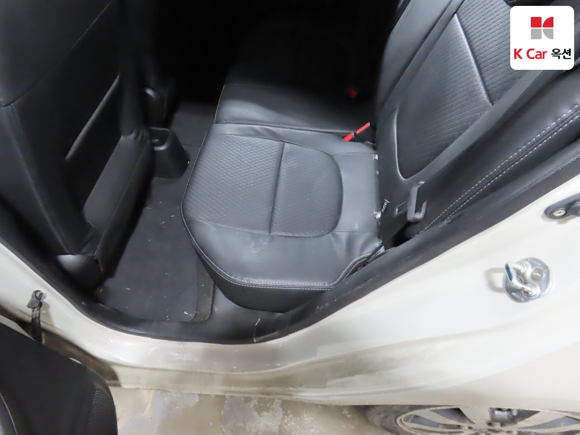 Kia Morning 2015 - Image 23