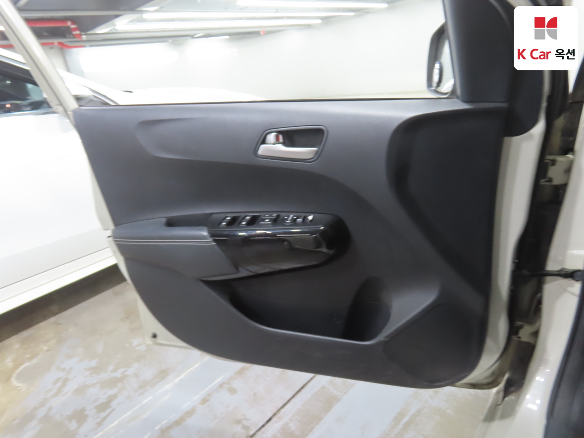 Kia Morning 2017 - Image 8