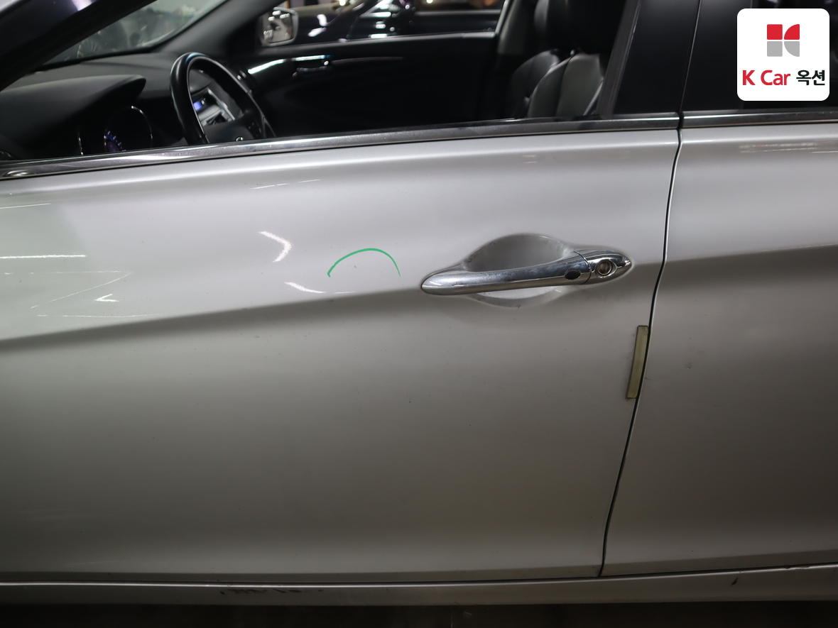 Hyundai Sonata 2010 - Image 34