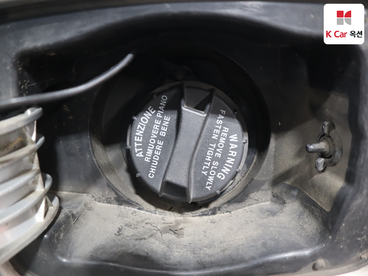 Hyundai Sonata 2010 - Image 23