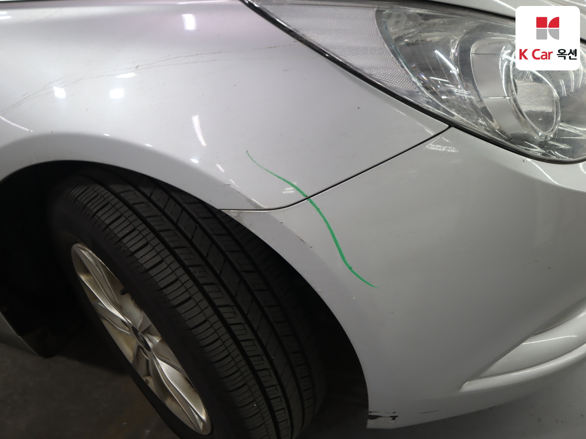 Hyundai Sonata 2010 - Image 39