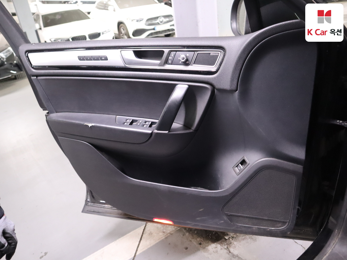 Volkswagen Touareg - 8