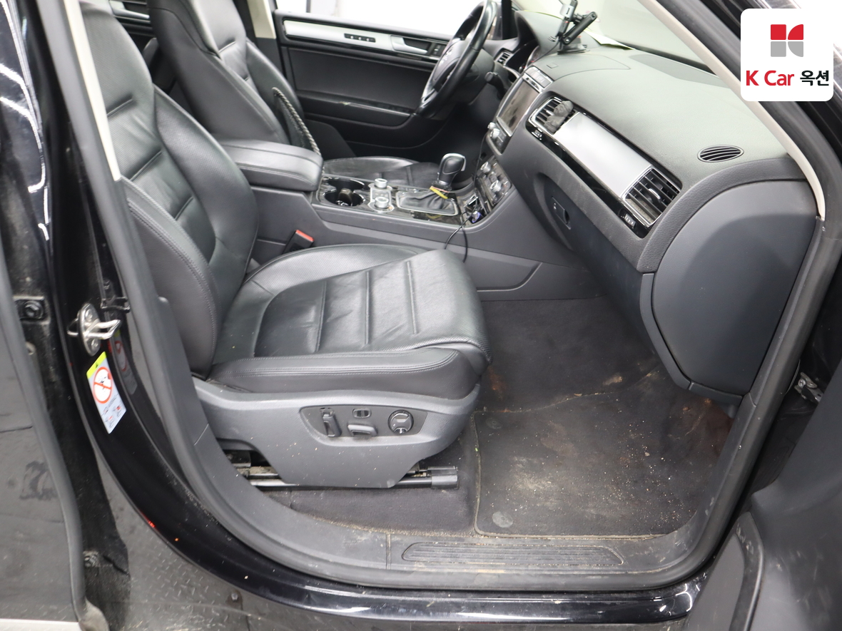 Volkswagen Touareg - 35