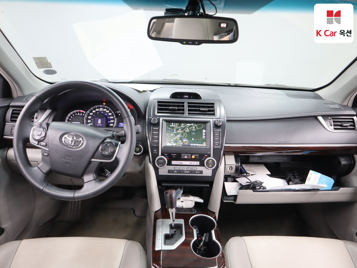 Toyota Camry - 3