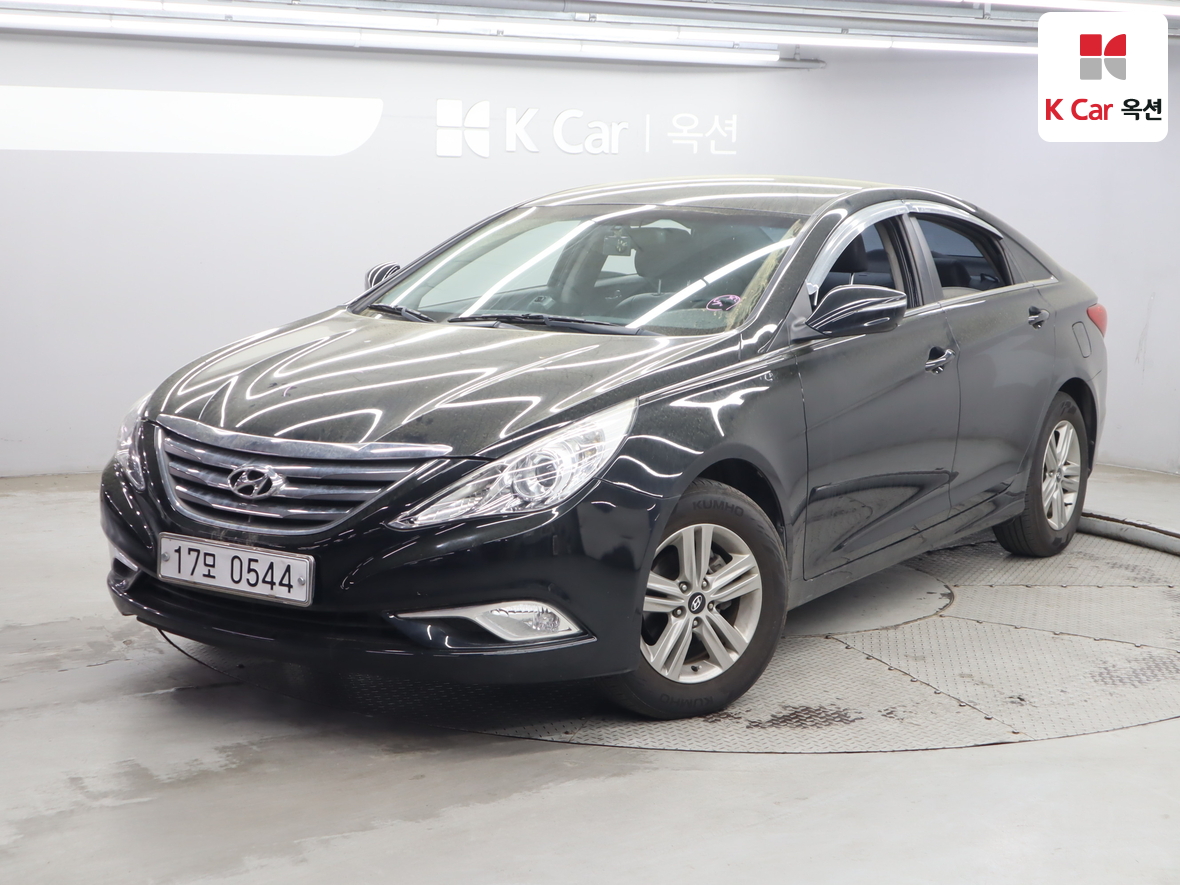 Hyundai Sonata 2013 - Image 1