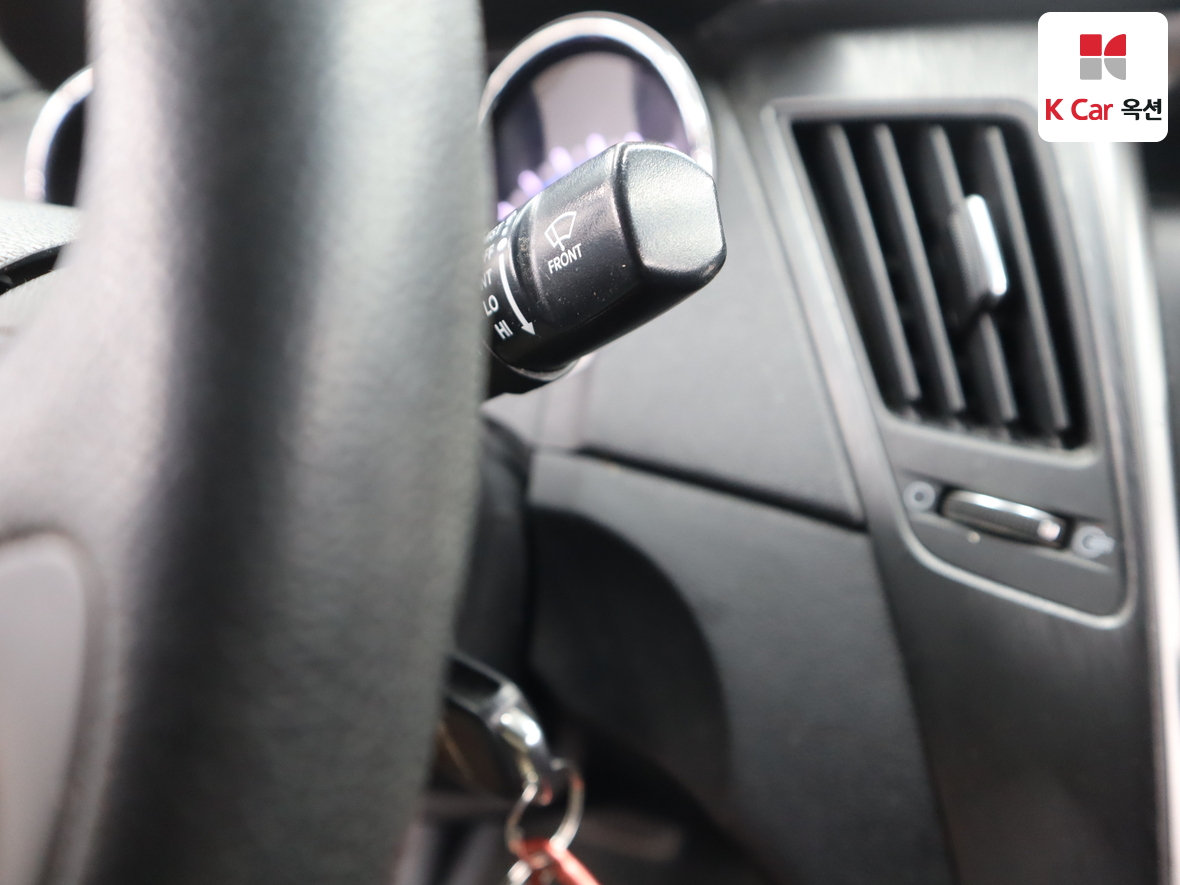 Hyundai Sonata 2013 - Image 11