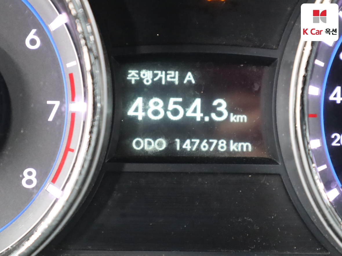 Hyundai Sonata 2013 - Image 4
