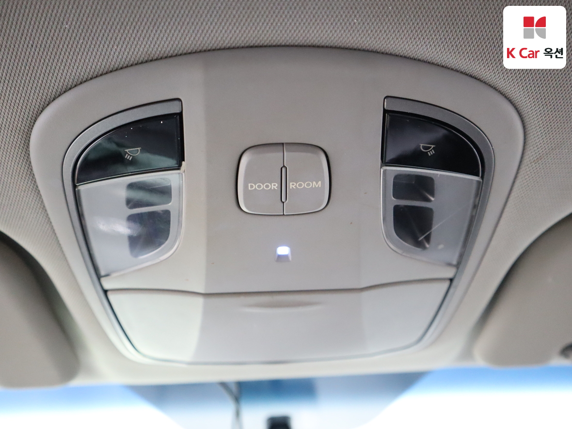 Hyundai Sonata 2013 - Image 12