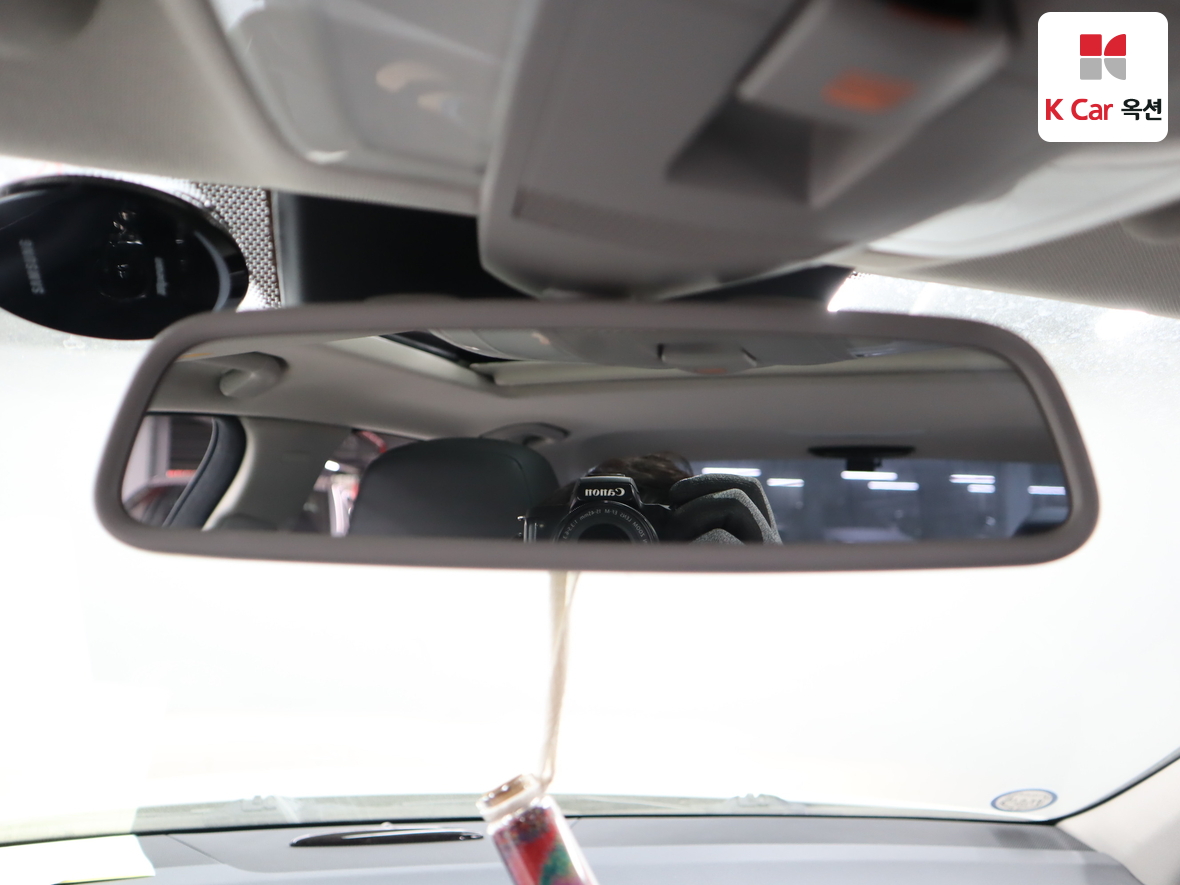 메르세데스-벤츠 C-클래스 2012 - 이미지 13