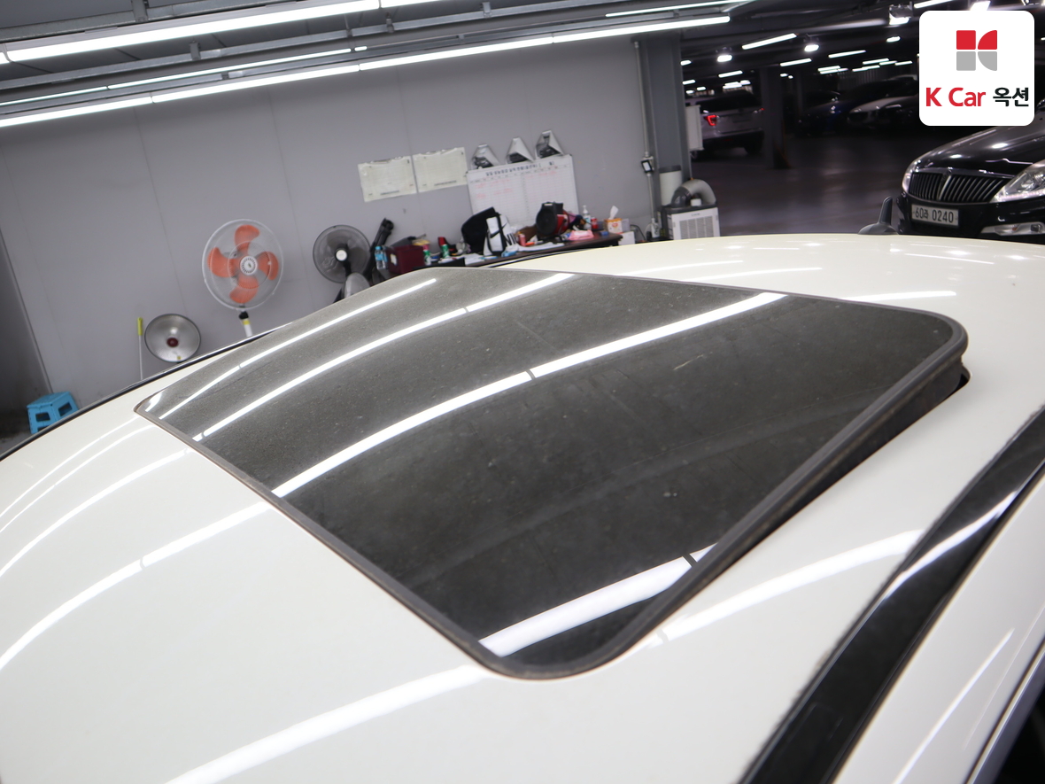 메르세데스-벤츠 C-클래스 2012 - 이미지 26