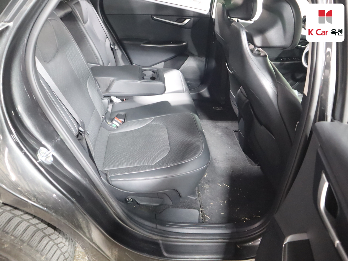 كيا EV6 2022 - صورة 30